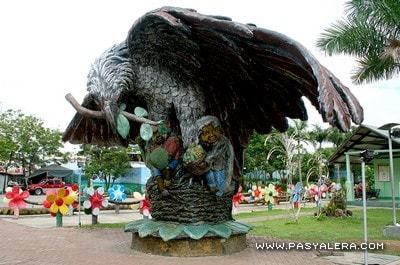 Davao People's Park - Philippine Eagle by Kublai Millan