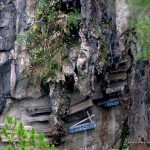 Hanging Coffins at Echo Valley